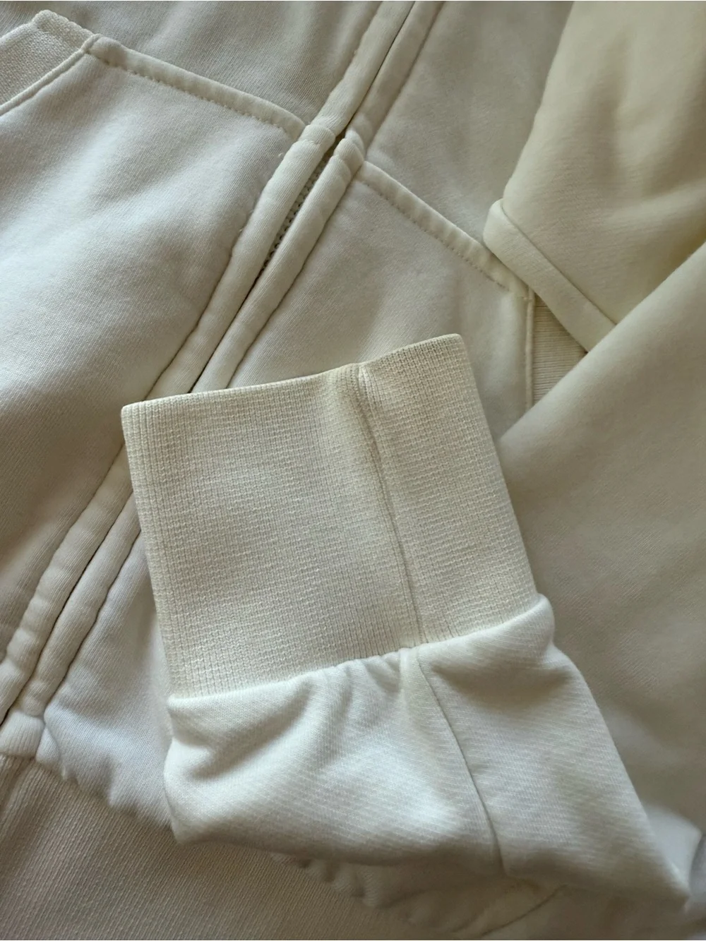 Moncler - Cream Zip-Up Hoodie with Logo Patch - Size M - Picture 9 of 10